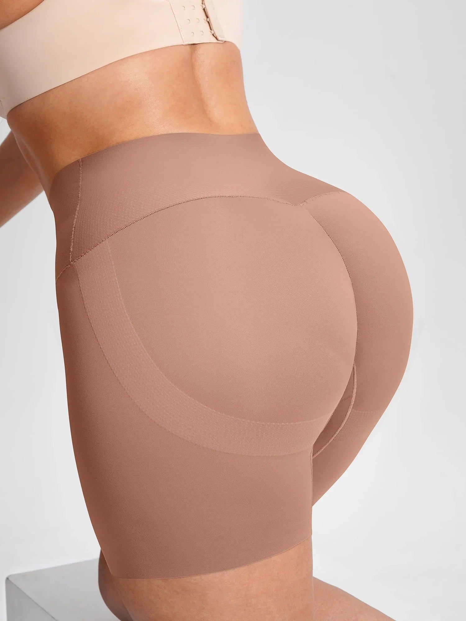 All-Day Smoothing Light Compression Seamless Shorts